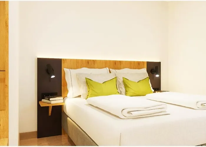 Sleep Hotel *